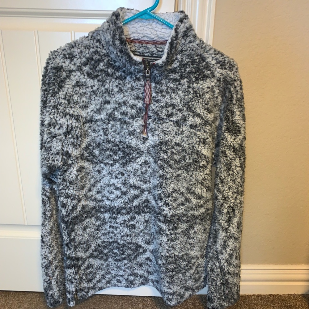 True Grit Sherpa 1/4 zip pullover